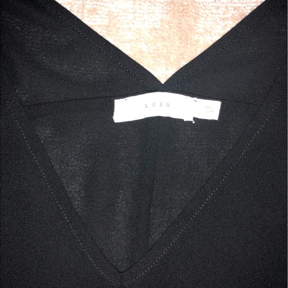 LUSH Black Blouse v -neck from Nordstrom - Picture 3 of 4